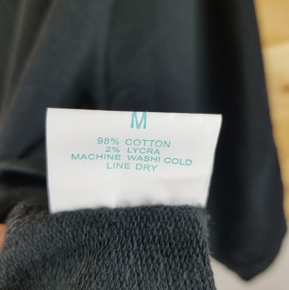 Givenchy for Singapore Luxury Airlines | 1/2 Zip - Picture 7 of 7